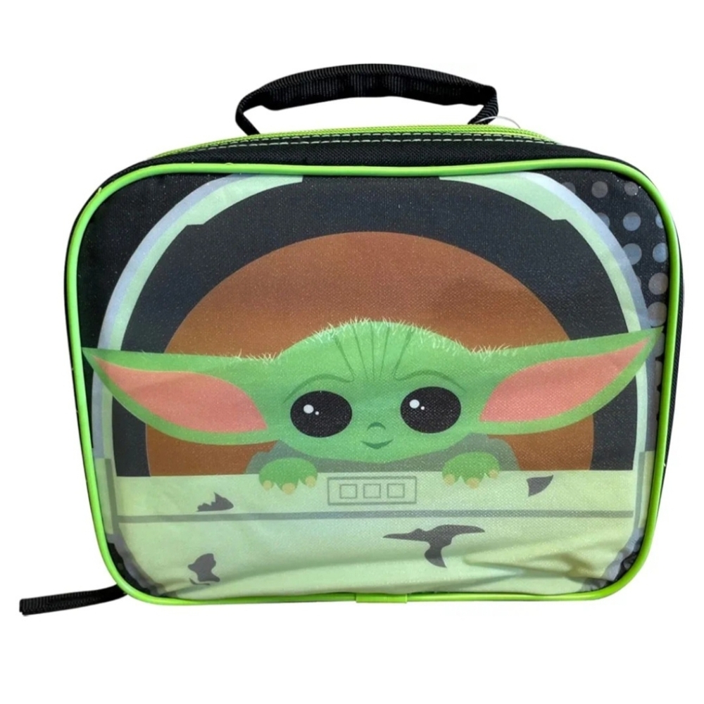 Baby Yoda lunch box